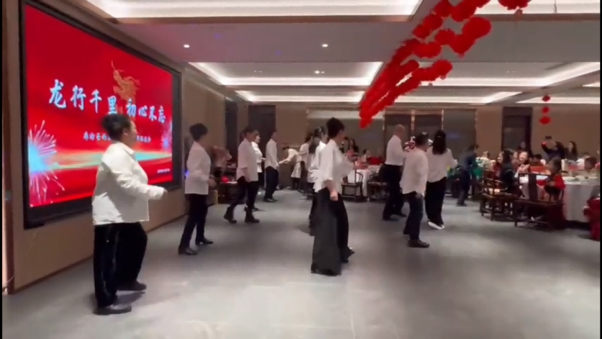 新闻19.png