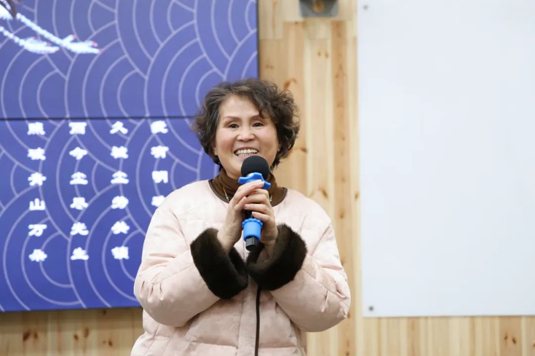 静脉曲张、耳鸣难眠终破局——爸妈在线助我重获健康身心