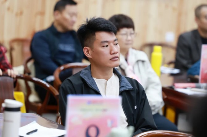 屏幕截图 2025-11-27 085737.jpg