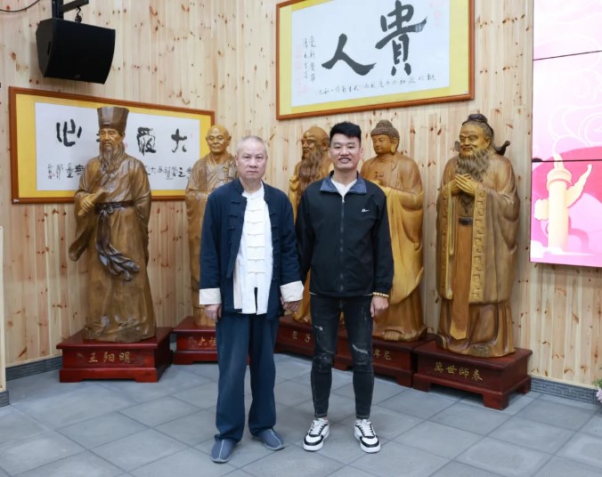 屏幕截图 2025-11-27 085806.jpg