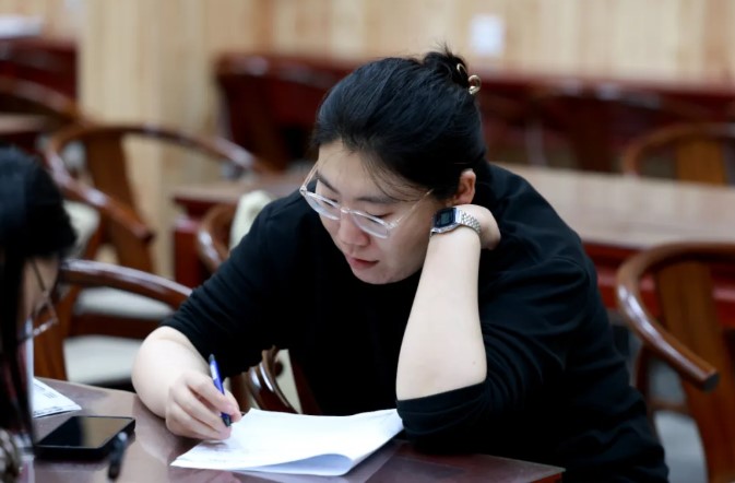 屏幕截图 2025-11-27 101738.jpg