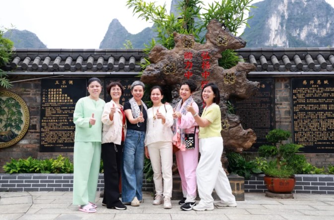 屏幕截图 2025-11-27 165440.jpg