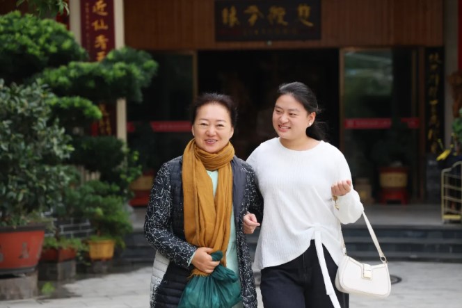 1764724679883614.jpg 屏幕截图 2025-12-03 091303.jpg