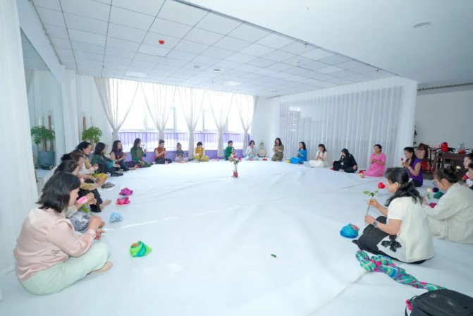 玫瑰人生・遇见最美的自己——长治市爸妈在线中心女性成长沙龙纪实