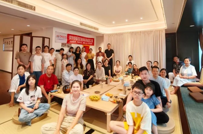 扫尘·扫境·扫心——深圳福田爸妈在线中心举办躬身扫除即是修行主题活动